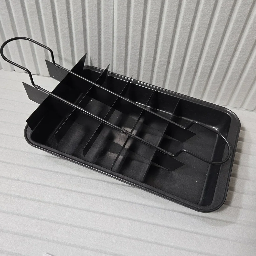 Nonstick Brownie Pan with Divider‎ Baking Tray 18 Squares Handles